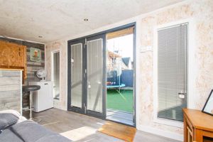 Photo 22- click for photo gallery